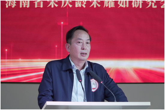 海南春光食品有限公司董事長(zhǎng)黃春光。符敦孝攝